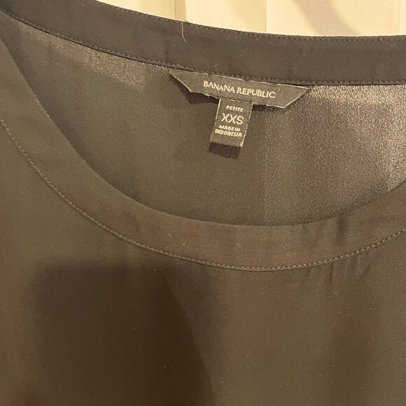 BANANA Republic, black, short sleeve top size XXS - Picture 2 of 3